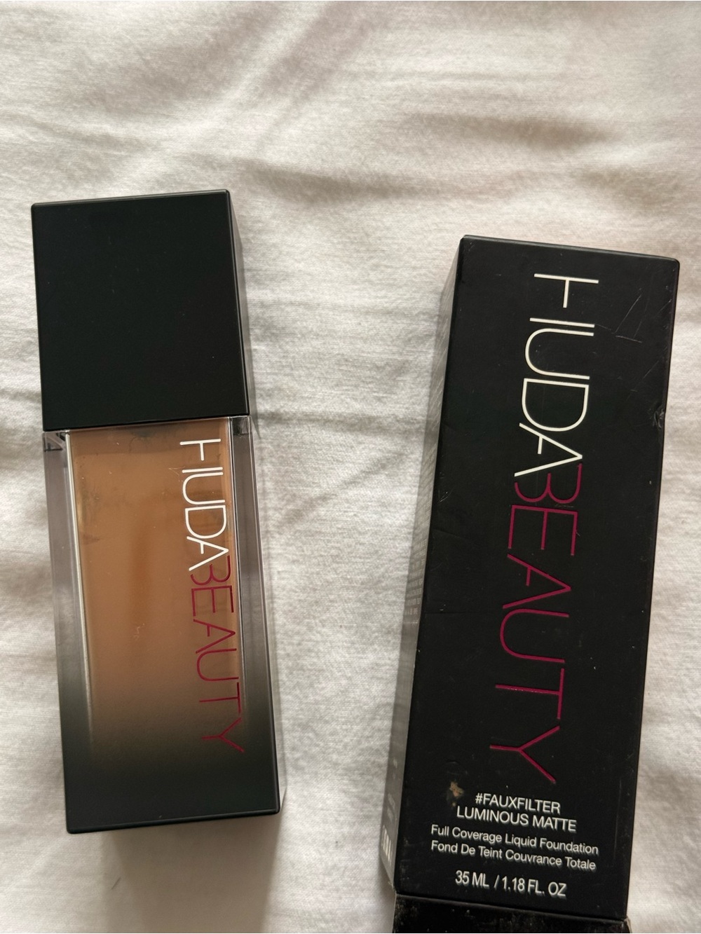 HUDA BEAUTY Faux Filter Liquid Foundation - Warm Brown